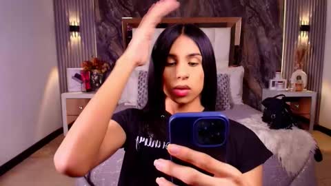 Snapshot of caroline_foster1 chatting on 12-22-25, 11:40 caroline_foster1 online show from 12-22-25, 11:40