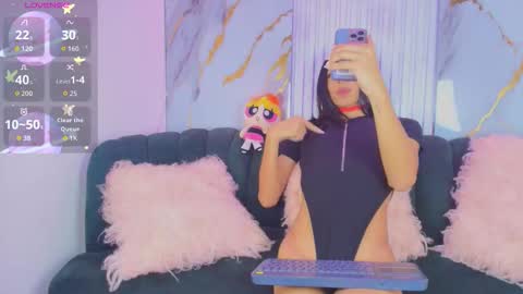 Snapshot of caroline_foster1 chatting on 01-10-26, 03:30 caroline_foster1 online show from 01-10-26, 03:30