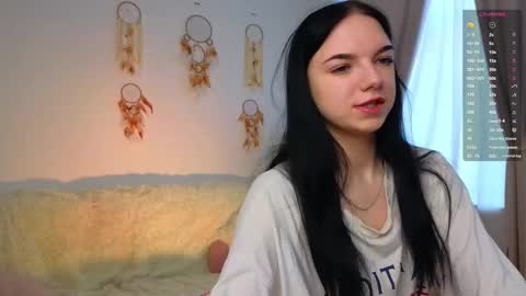 Mary and Carol online show from 03-08-26, 10:30