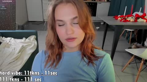 Caro online show from 12-20-24, 03:58