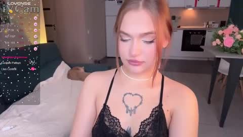 Caro online show from 02-01-25, 01:02