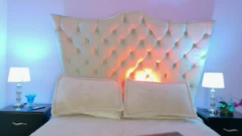 Caroline online show from 04-09-26, 08:58