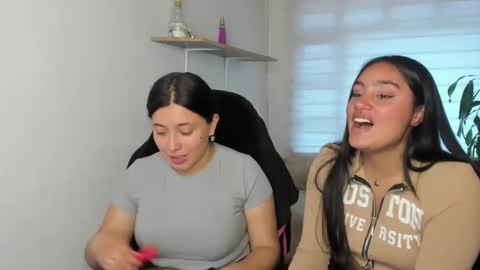 caroline_rodriguez_9 online show from 12-03-25, 07:23