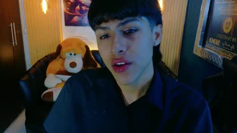 carolinejesh online show from 03-21-26, 01:05