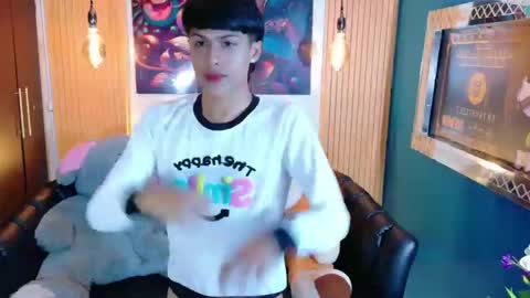 carolinejesh online show from 03-27-26, 02:06