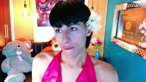 Snapshot of carolinejesh chatting on 05-09-26, 03:34 carolinejesh online show from 05-09-26, 03:34