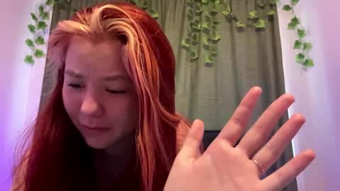 Emma online show from 07-30-26, 08:41
