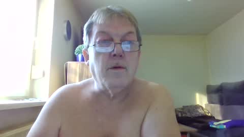 carsten21101 online show from 03-11-25, 07:15