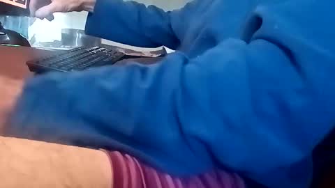 caryb online show from 10-22-25, 06:18