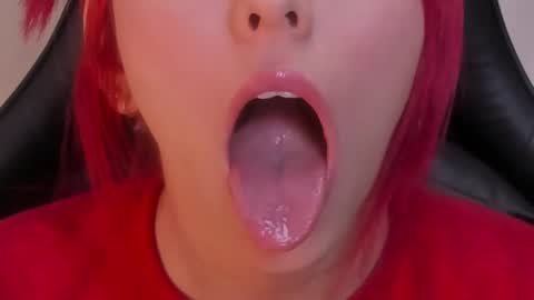 Casandra  online show from 02-20-25, 01:08