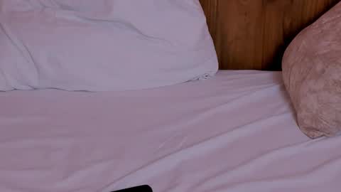 Casandra  online show from 02-22-25, 10:31