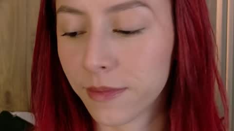 Snapshot of casandra_busting chatting on 06-05-26, 01:06 Casandra online show from 06-05-26, 01:06
