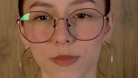 Snapshot of casandra_busting chatting on 07-21-26, 07:27 Casandra online show from 07-21-26, 07:27
