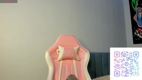 Casandra online show from 03-01-26, 01:07