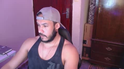 Snapshot of casas_oom chatting on 03-21-26, 06:55 online show from 03-21-26, 06:55