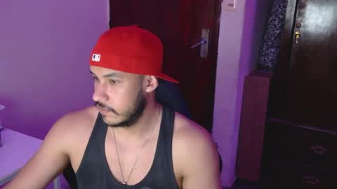 Snapshot of casas_oom chatting on 04-18-26, 05:33 online show from 04-18-26, 05:33
