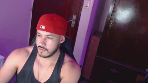 Snapshot of casas_oom chatting on 06-27-26, 06:07 online show from 06-27-26, 06:07
