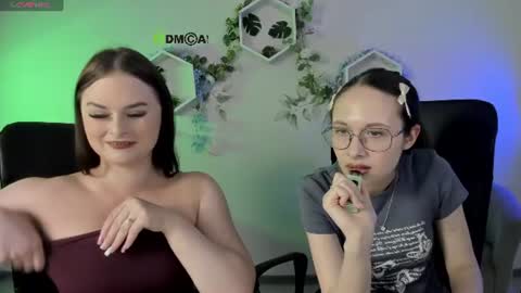 Snapshot of casey_meow_ chatting on 07-04-26, 08:42 casey_meow_ online show from 07-04-26, 08:42