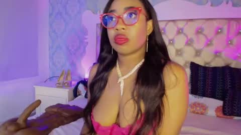 Snapshot of caseymoon chatting on 01-18-26, 12:31 Casey online show from 01-18-26, 12:31