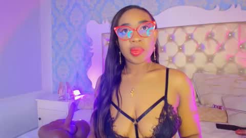 Snapshot of caseymoon chatting on 05-22-26, 12:44 Casey online show from 05-22-26, 12:44