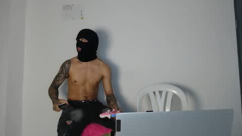 cash_master777 online show from 11-28-25, 11:24