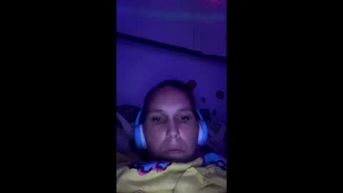 Snapshot of cashcoupllle chatting on 10-24-25, 01:13 Cash Couple online show from 10-24-25, 01:13