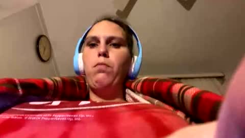 Snapshot of cashcoupllle chatting on 11-09-25, 02:10 Cash Couple online show from 11-09-25, 02:10