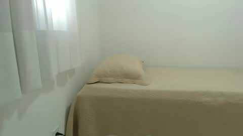 Snapshot of cashmastermuscle77 chatting on 04-23-26, 12:29 cashmastermuscle77 online show from 04-23-26, 12:29
