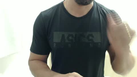 Snapshot of cashmastermuscle77 chatting on 05-04-26, 10:11 cashmastermuscle77 online show from 05-04-26, 10:11