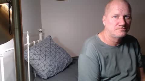 CasinoCam online show from 10-27-25, 06:23