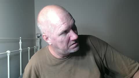 CasinoCam online show from 12-21-25, 01:24