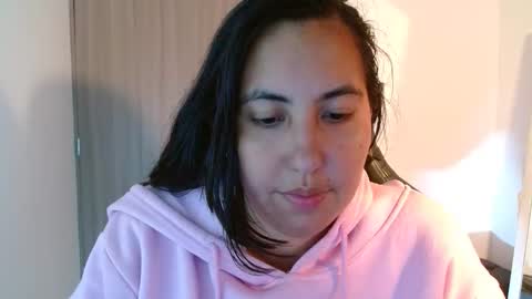 Snapshot of cassandra_ruizz chatting on 05-26-26, 11:23 573215024606 online show from 05-26-26, 11:23