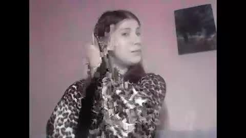 Lena online show from 10-21-25, 08:37