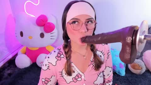 Bela igzaii9r online show from 04-06-26, 04:41