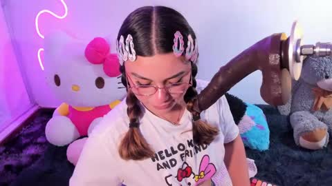 Bela igzaii9r online show from 04-15-26, 07:21