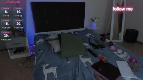 Cassie online show from 12-23-24, 10:21