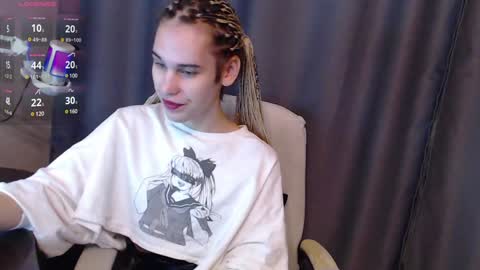 Cassie online show from 12-19-24, 02:46