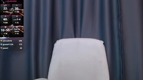 Cassie online show from 01-25-25, 07:39