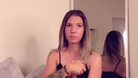 Cassi online show from 11-15-25, 05:38