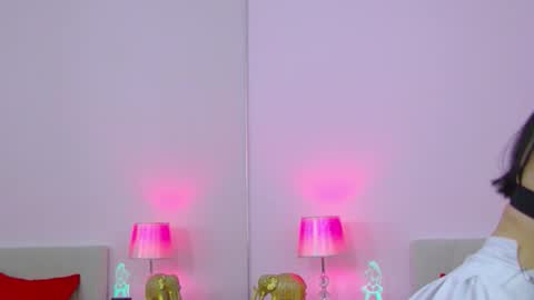 Cassie online show from 01-10-26, 05:20