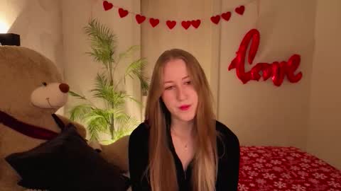 Snapshot of cassiereborn chatting on 02-12-26, 09:43 Casey online show from 02-12-26, 09:43