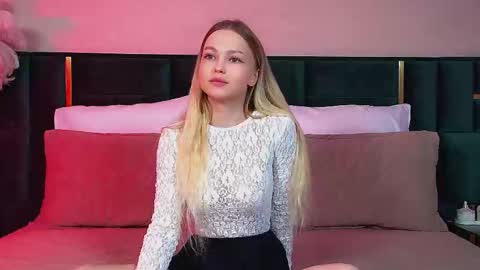 Cassie online show from 03-17-26, 07:44