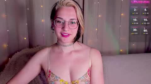Ellie online show from 10-27-25, 07:51