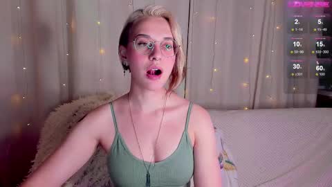 Ellie online show from 11-03-25, 08:10