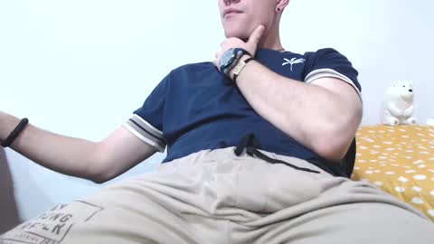 Snapshot of casteryx chatting on 03-07-25, 03:08 Juan online show from 03-07-25, 03:08