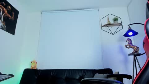 Snapshot of casticatheking chatting on 01-30-25, 10:08 Matheo Brown online show from 01-30-25, 10:08