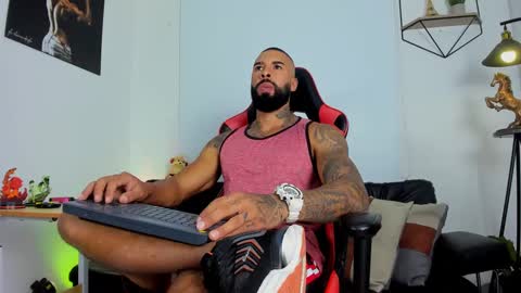 Snapshot of casticatheking chatting on 02-02-25, 04:54 Matheo Brown online show from 02-02-25, 04:54