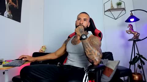 Snapshot of casticatheking chatting on 02-07-25, 06:24 Matheo Brown online show from 02-07-25, 06:24