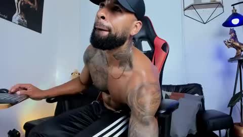 Snapshot of casticatheking chatting on 03-01-25, 12:50 Matheo Brown online show from 03-01-25, 12:50