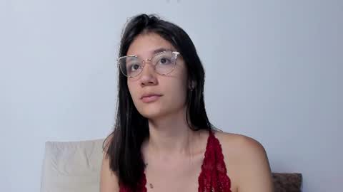 Snapshot of catalella_0 chatting on 06-15-26, 11:01 Catalella online show from 06-15-26, 11:01
